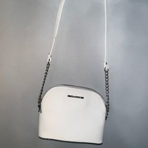 White Steve Madden purse
